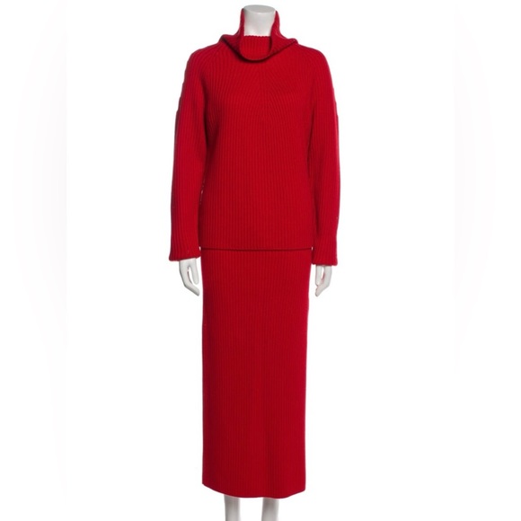 St. John Red Sweater/Skirt Set - Picture 1 of 5